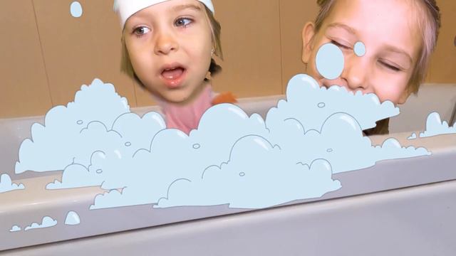 Милана и Ника нашли странных кукол.
