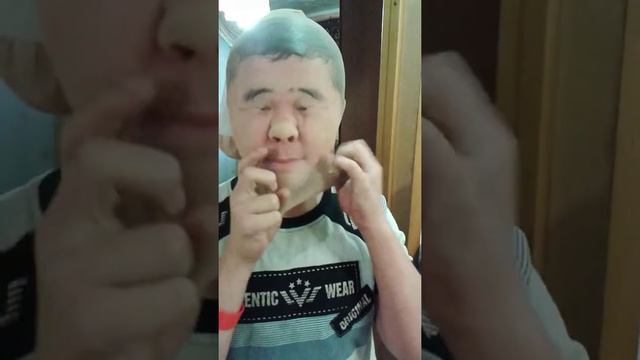 Маска бандита, не так страшна, а как смешна смотреть онлайн