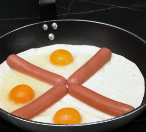 Я только что нашел идеальный способ приготовить яйца на завтрак! Супер вкусно