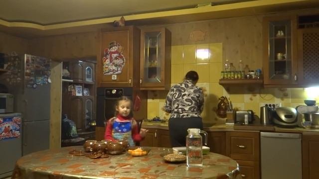 Готовим в горшочках /Гречка по купечески/ Видео рецепт жаркое по домашнему. Рецепт приготовления.