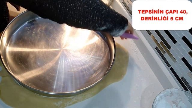 KOLAY BAKLAVA TARİFİ❗  BAKLAVA TARİFİ❗ 4 BEZE İLE 60 KAT BAKLAVA YAPIMI. смотреть онлайн