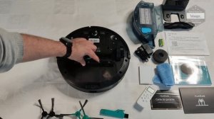 Honiture Q5 Aspirateur robot laveur - 2000Pa - App HonySmart Android IOS -   Unboxing