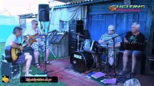 Деревенский ансамбль.