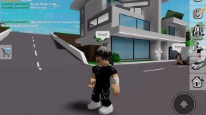 I got a new Roblox account and I got a $25 Roblox Voucher.￼