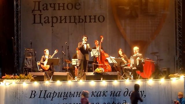 13 СТИХИ С ПЕРЕВОДОМ ПЕТРА 00695 смотреть онлайн