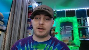 GEEK BAR MELOSO ULTRA | 10,000 PUFFS | SMART DISPLAY