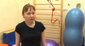 На занятиях по войта-терапии, упражнения на фитболе