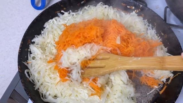 #пирожки#легкийрецепт Готовим  пирожки легко и просто ,тесто на картофельном отваре)