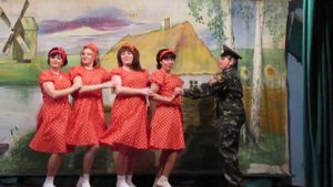 Танец "Моя Марусечка" работников дет.сада на 8 Марта
