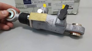Цилиндр переключения передач Mercedes Actros Axor A0022600663