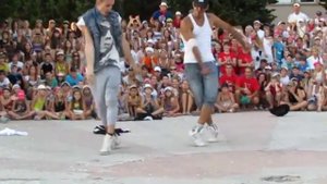 Шахтинский текстильщик танцуют пацаны из Ставрополя