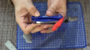 Обзор складного ножа со сменными лезвиями от фирмы WORKPRO.