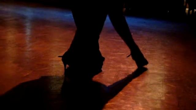 Milonga del Auditorium - Dic 2010 - Micaela Bravo y Lucho Lucero смотреть онлайн