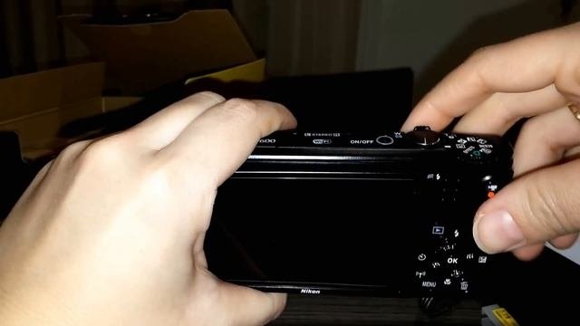 Nikon Coolpix S9600 (español)