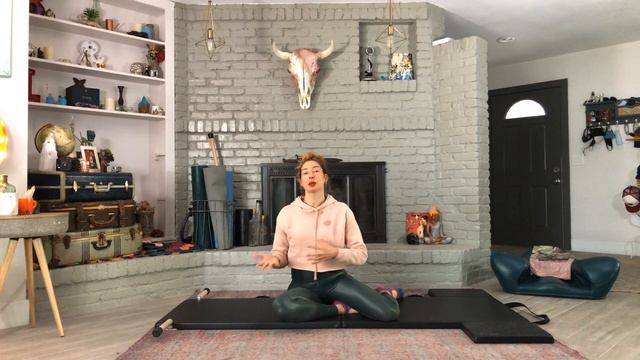 Teaser on the Mat | Online Pilates Classes