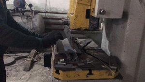 Гибка листа на прессе