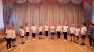 Песня Золотые листики