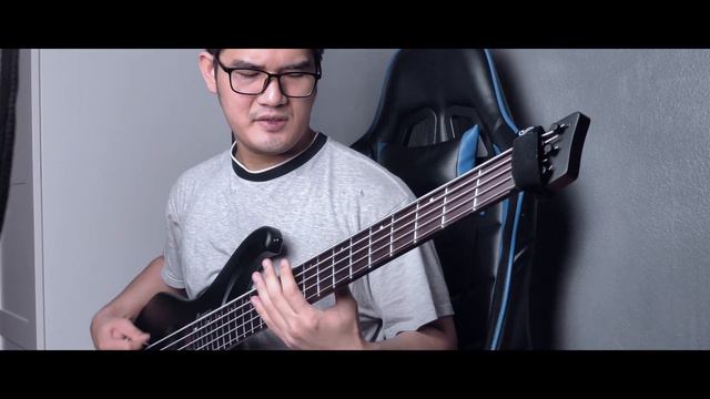 Your Boyfriend Doesn't Scare Me (feat. Kmac2021) - BASS Cover смотреть онлайн