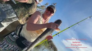 Астрахань! Девушка и сом! Турбаза Московская