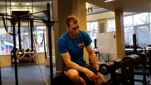 Евгений Богачёв - Подъемы корпуса на тренажере GHD