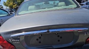 Автомобильная свалка в США