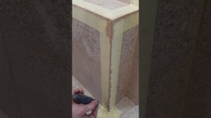 Формирование внешнего угла эпоксидной затиркой. Весь процесс #затирка #uzbekmaster #врек