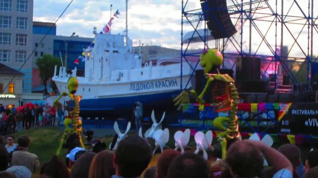 Белые ночи в Перми 2013 ШОУ БАРАБАНЩИКОВ 3) смотреть онлайн