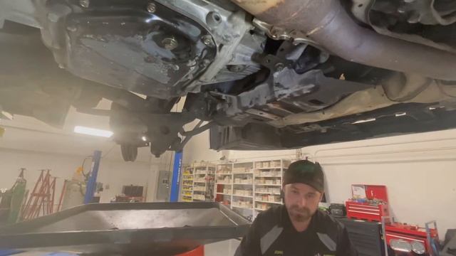 SUBARU CVT TRANSMISSION: How To Service Front Differential смотреть онлайн