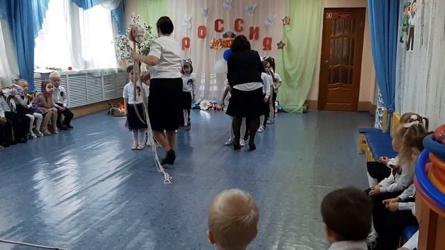 Утренник к 9 мая смотреть онлайн