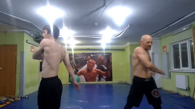 Разминка для новичков. Быстрая разминка. смотреть онлайн