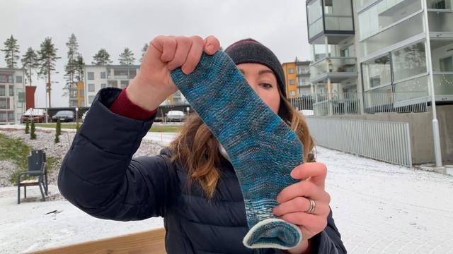 Ноябрь | Готовые работы | Шапка | Носки | Гольфы смотреть онлайн