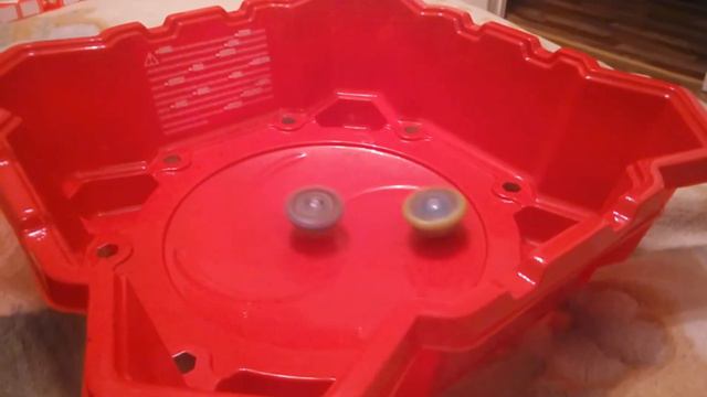 Nepstrius против Horusood. кто сильнее?[бей Блейд] смотреть онлайн