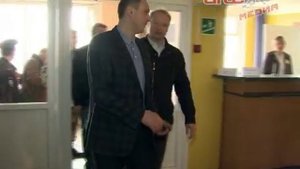 Денис Паслер лично разбирался с паводковой ситуацией в Ирбите