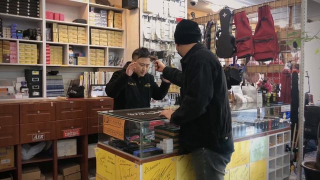 악기점 마동석 смотреть онлайн