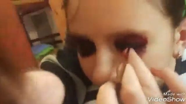 Прикольный грим на Хеллоуин ? с подружкой. смотреть онлайн