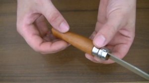 Opinel 8, 9 и льняное масло
