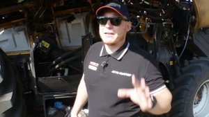 Обзор зернового комбайна New Holland CR 7.90