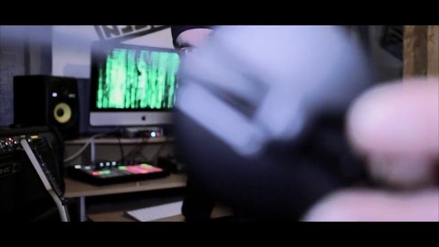 K R A у себя в студии смотреть онлайн