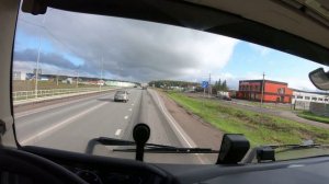 Кто уважительнее Западниуи или Восточники?