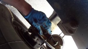 33 Как Регулировать Тормоза на Грузовике Mack.