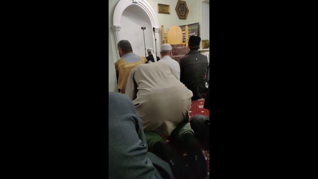 Первый таравех в Екатеринбурге рамазан муборак братья 😎 смотреть онлайн