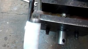 Самодельная механическая пила. Первый рез :) / Homemade power hacksaw. The first cut :)