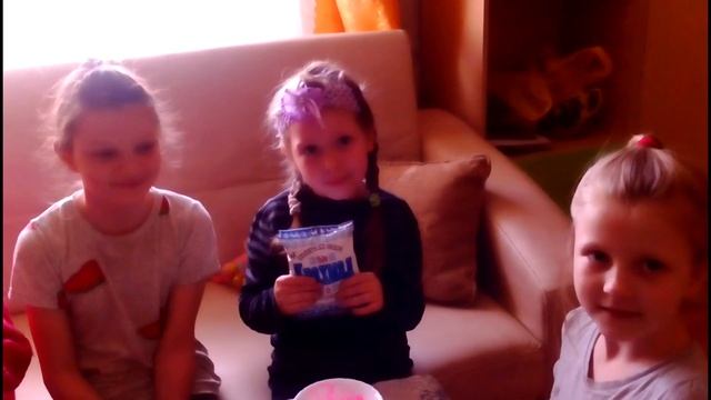 Как сделать слайм из крахмала с клеем ПВА без тетрабората натрия. Антистресс слайм смотреть онлайн