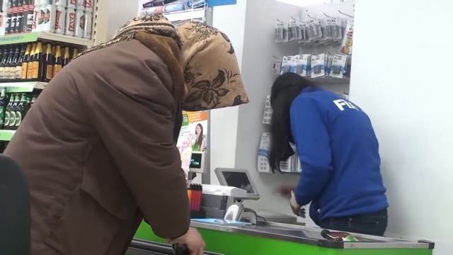 Пранк Безумная бабка crazy grandma смотреть онлайн