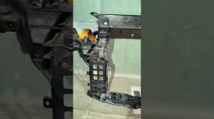 31525 Телевизор / Панель передняя / Рамка кузова / Суппорт радиатора KIA Sorento Prime 2015-