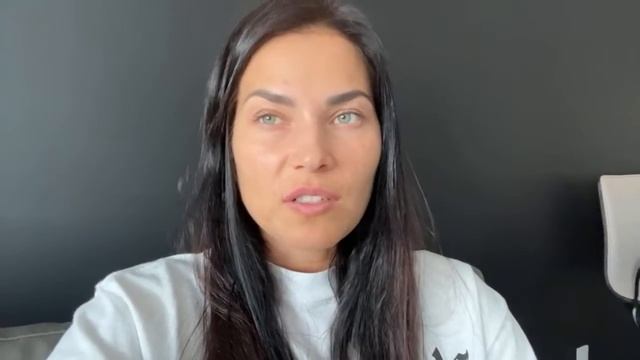 Распаковка / Пришёл долгожданный макбук/ обзор квартиры с мебелью смотреть онлайн