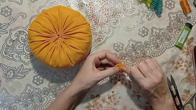 ТЫКВА-ИГОЛЬНИЦА,С КОНТЕЙНЕРОМ ДЛЯ НИТОК. смотреть онлайн