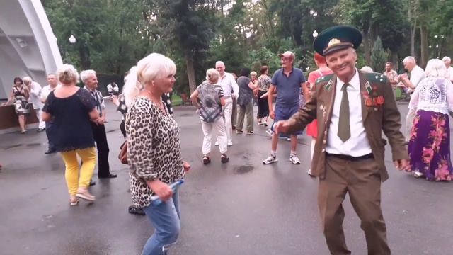 ТЫ СТАЛА МИСС ВСЕЛЕННОЙ! ТАНЦЫ ХАРЬКОВ УКРАИНА смотреть онлайн