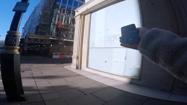 IPHONE 13 PRO STREET PHOTOGRAPHY - LONDON CITY смотреть онлайн