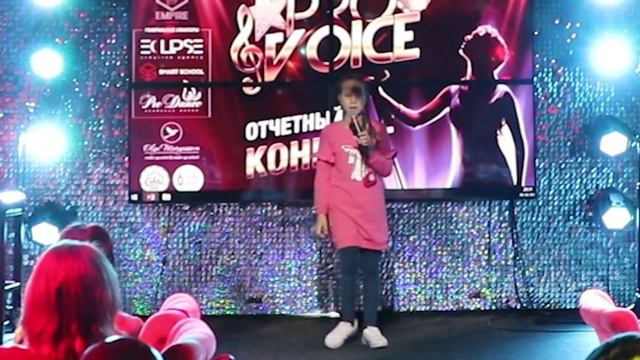 Песня в маршрутке в ProVoice! Поет Медина)) смотреть онлайн